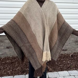 CHURCHILL HANDWOVEN Fringed Blanket Bohemian Shawl Wrap OS